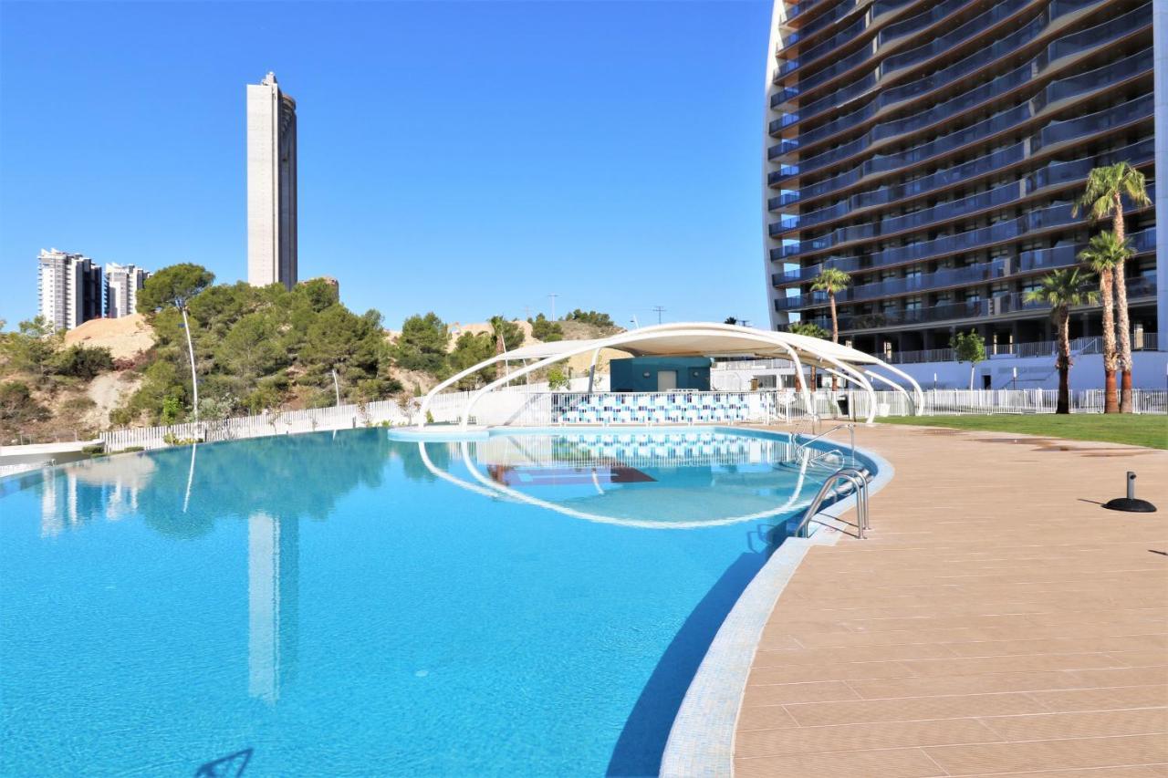 Sunset Waves Deluxe Apartments Poniente Beach Resort Benidorm Eksteriør billede
