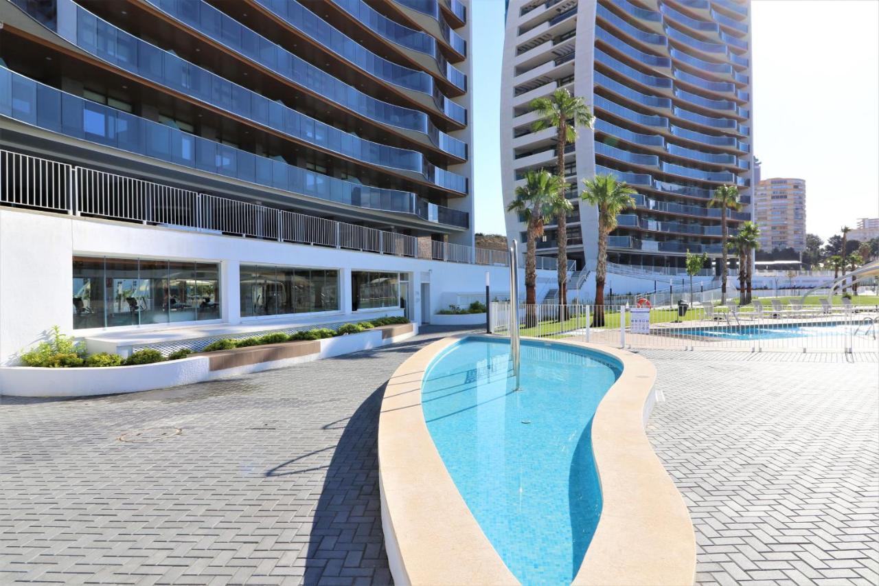 Sunset Waves Deluxe Apartments Poniente Beach Resort Benidorm Eksteriør billede