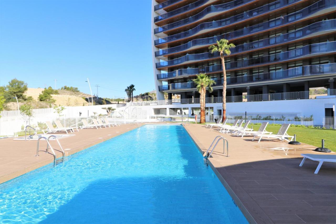 Sunset Waves Deluxe Apartments Poniente Beach Resort Benidorm Eksteriør billede